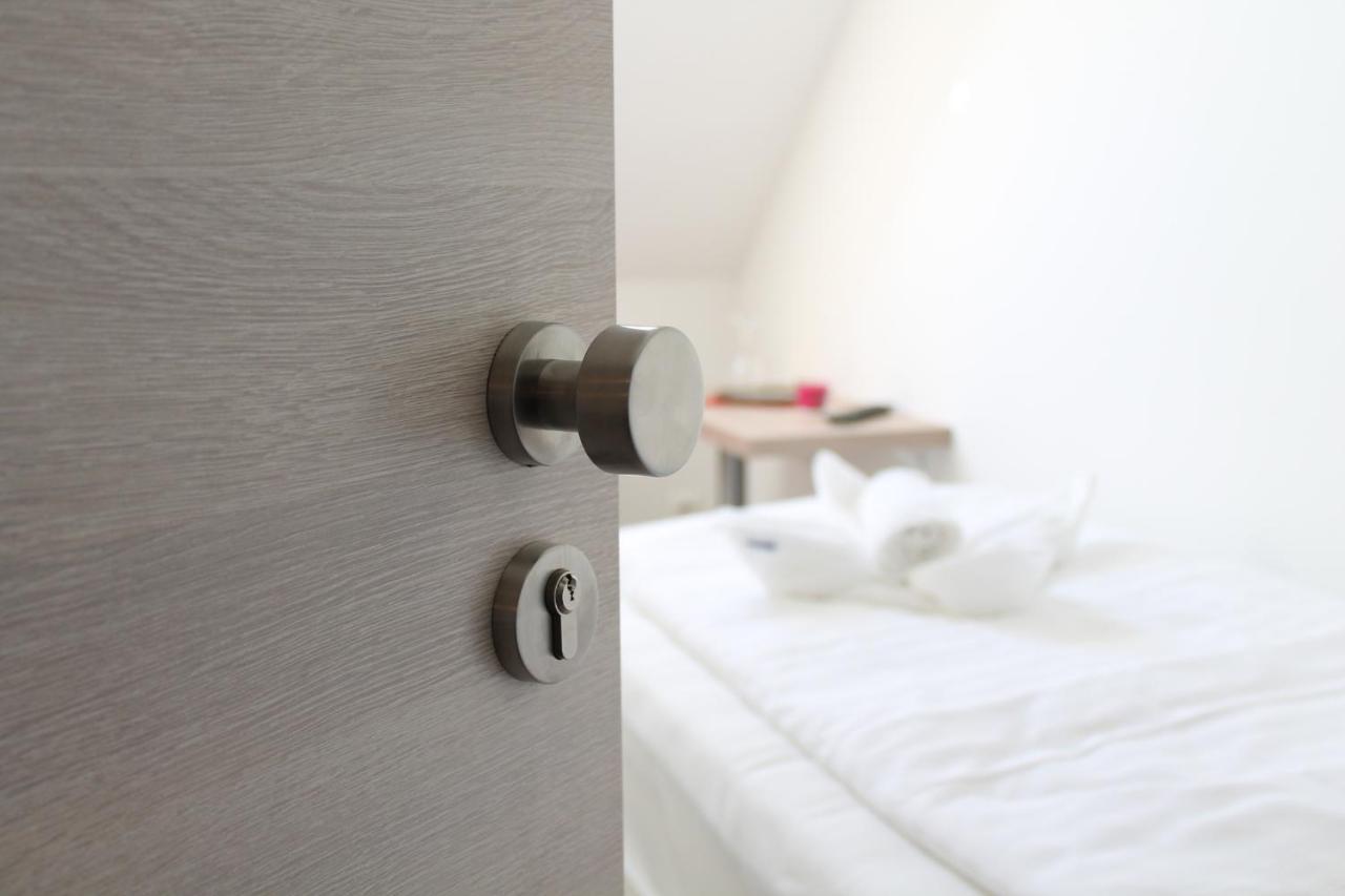 Gastehaus Hubertushof - 24H Check-In Hotel Hausen  Eksteriør billede